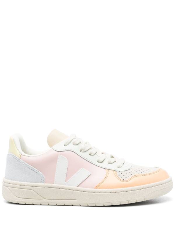 V-10 low-top sneakers