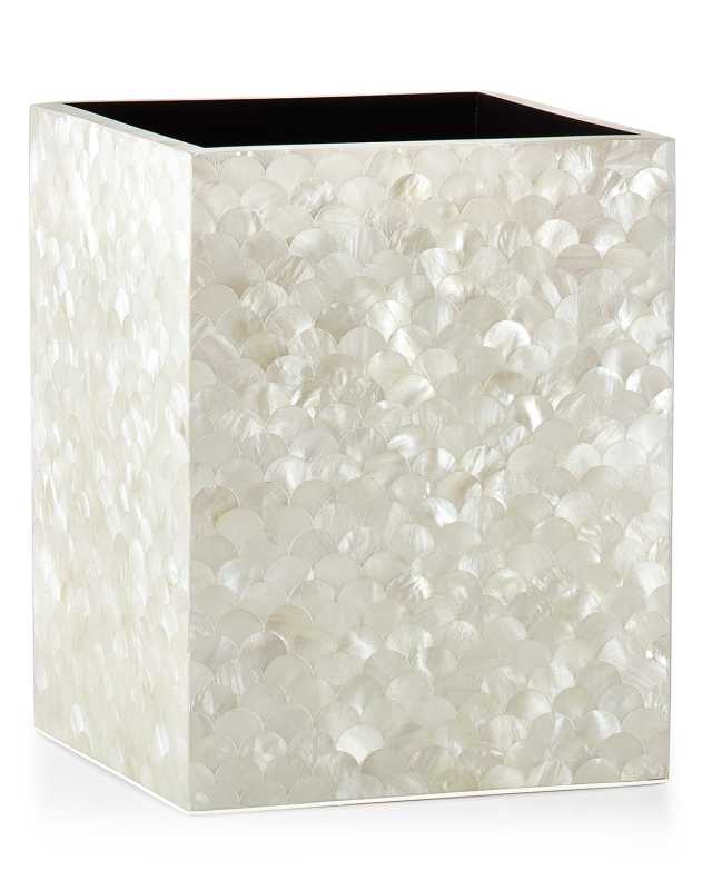 Poisson Wastebasket