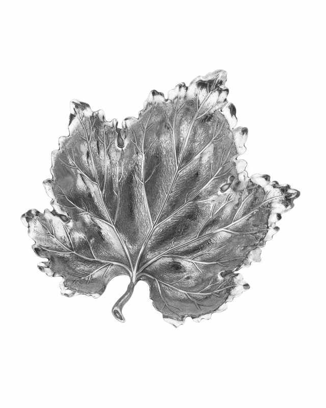 Small Vine Leaf Decor