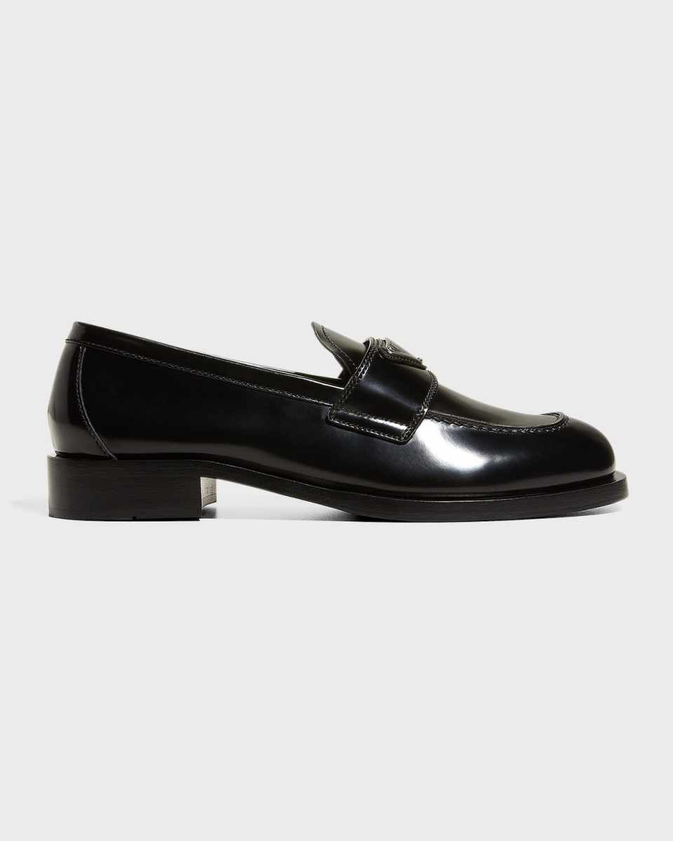 Calfskin Logo Flat Loafers