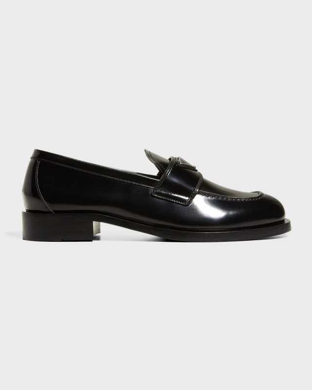 Calfskin Logo Flat Loafers