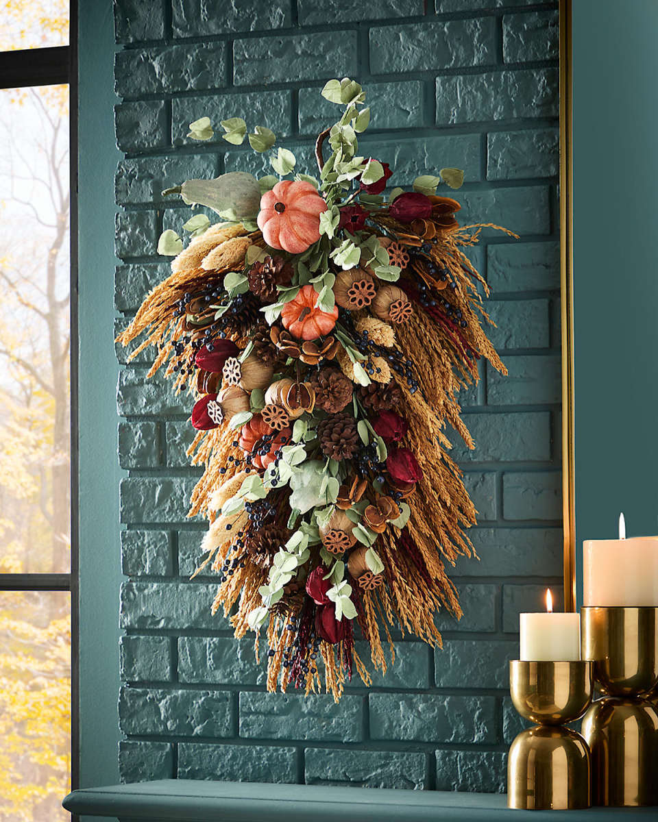 30" Autumn Harvest Door Spray