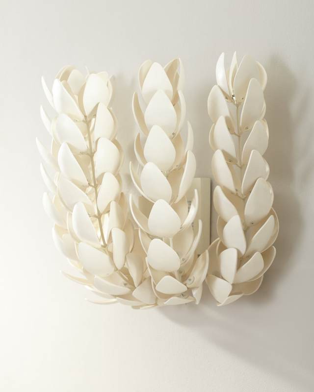 Coco Magnolia Sconce