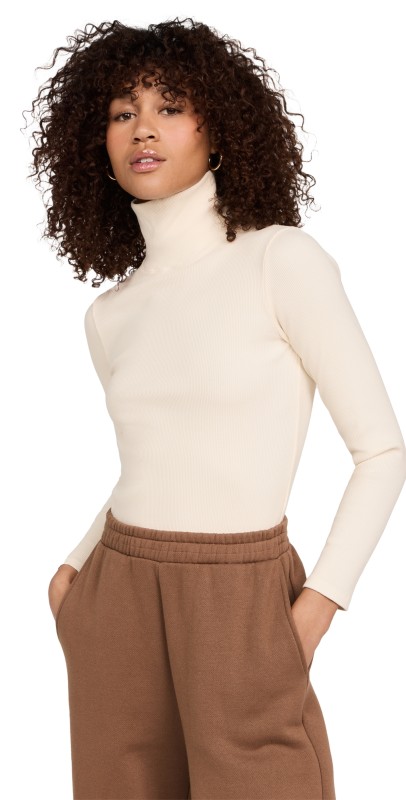DONNI. Rib Turtleneck Creme