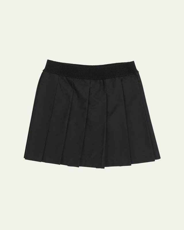 Girl's Logo Emblem Pleated Skirt, Size 4-6