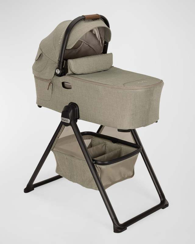 DEMI Next Bassinet and Stand
