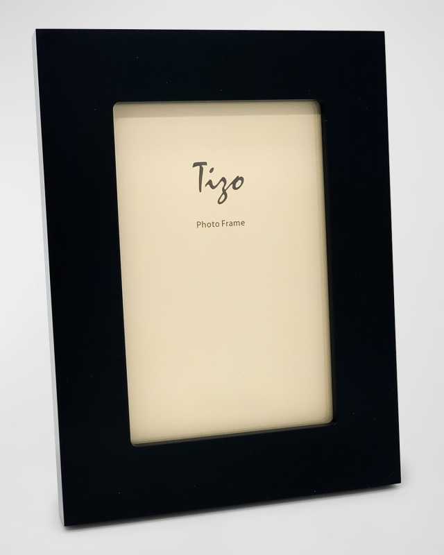LUCITE FRAME W/BORDER, 4" x 6"