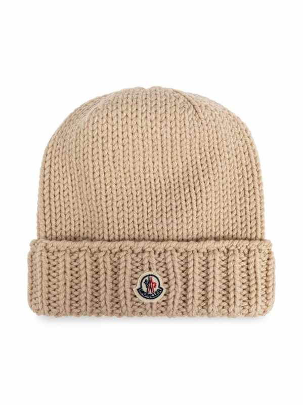 logo patch beanie