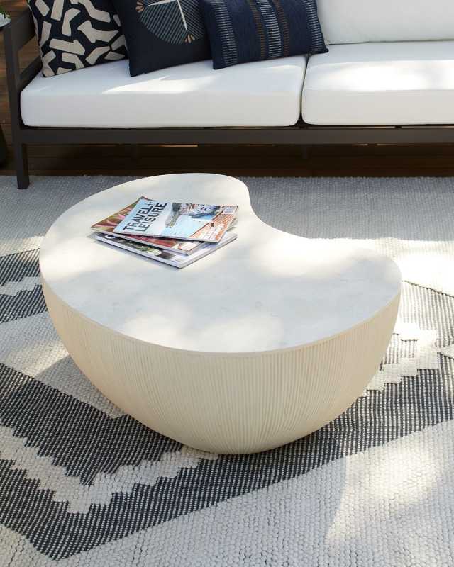 Calanova Indoor/Outdoor Coffee Table - 40.5"