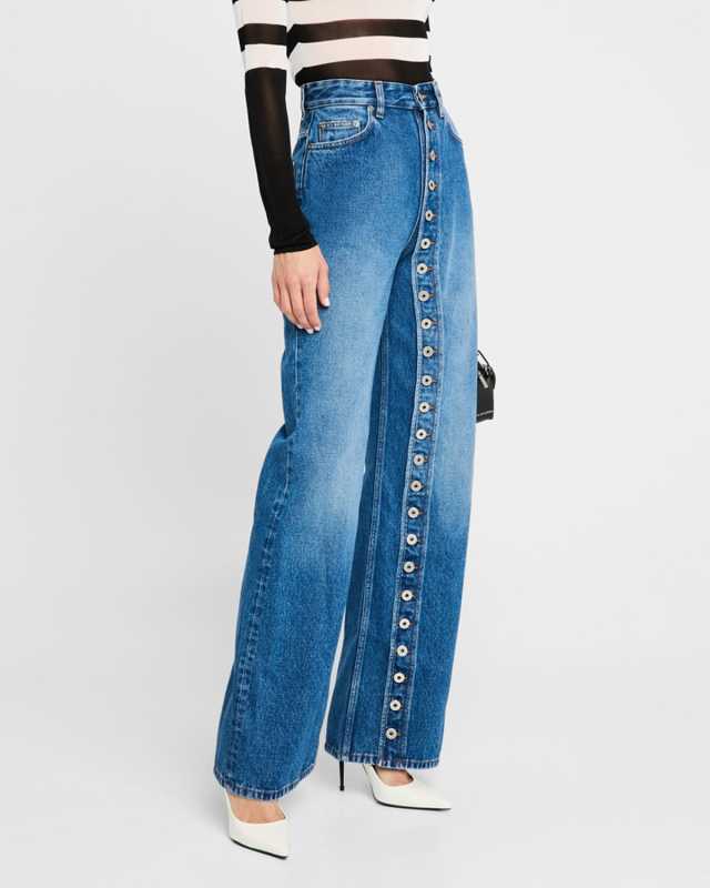 Exposed Button Wide-Leg Denim Jeans