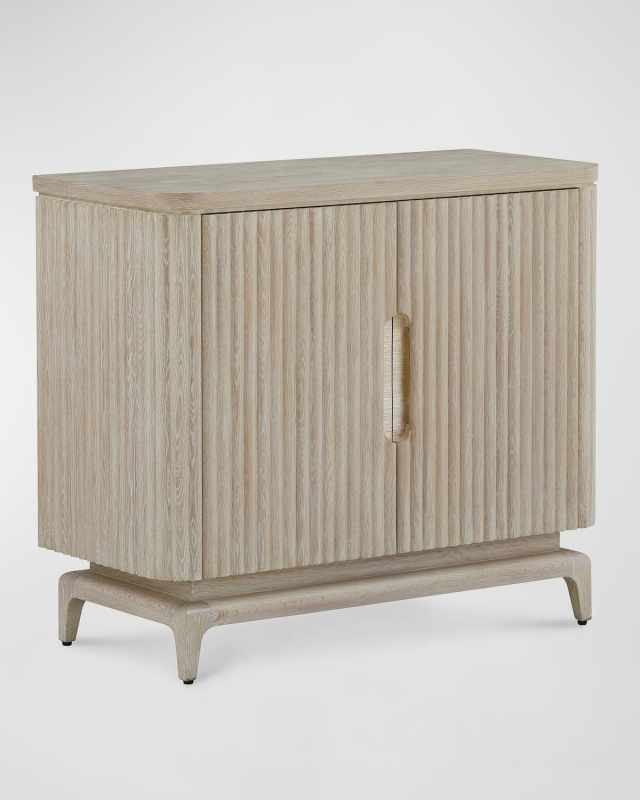 Brezza 2-Door Chest