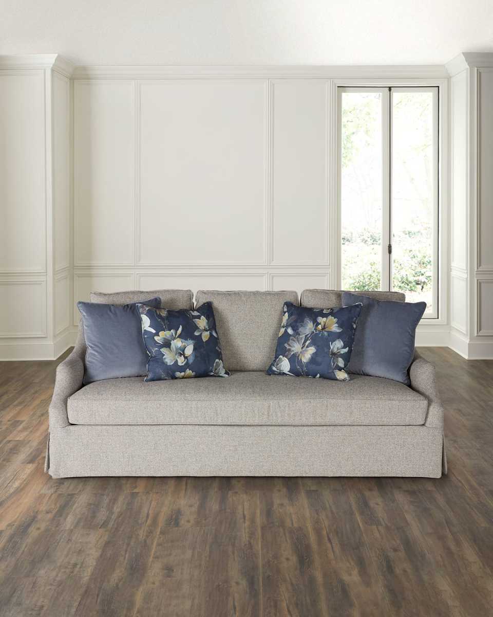 Bea Sofa, 86"