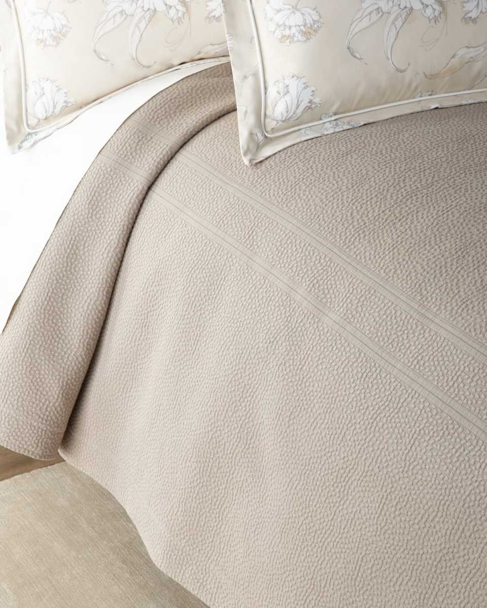 Florence Coverlet