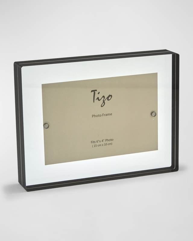 LUCITE FLOATING FRAME, 5" x 7"