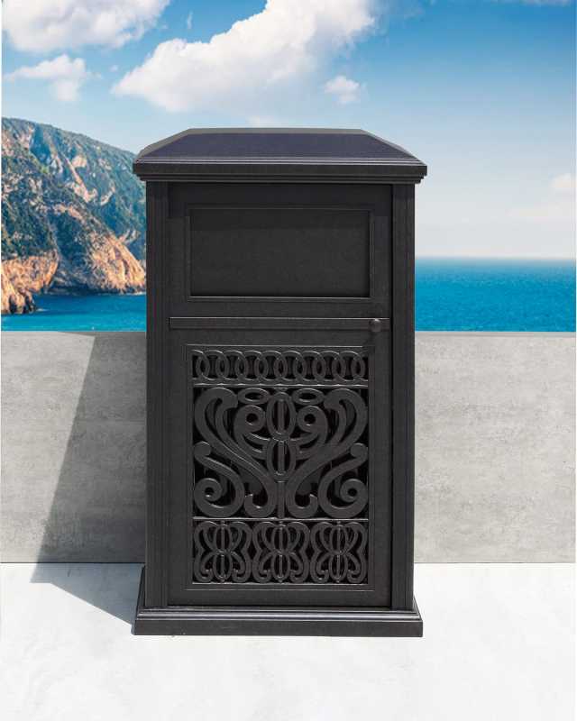 Tuscany Indoor/Outdoor Trash Receptacle With Liner