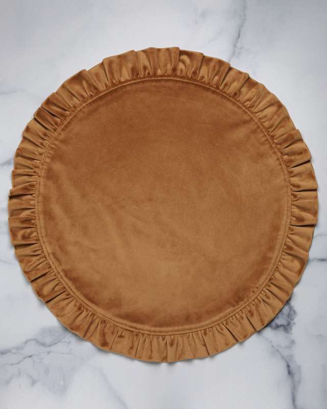 Round Ruffle Velvet Placemats, Set of 4