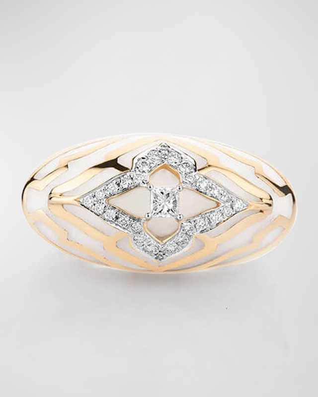 18Kt Yellow Gold Atlas White Gstaad Vivacious Ring, Size 6.5